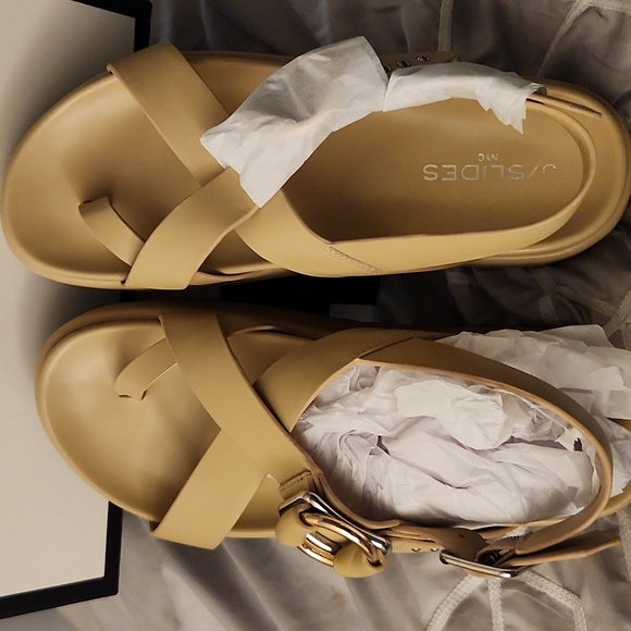 J/SLIDES SANDALS/BRAND NEW NEVER WORN ORIGINAL PACKAGING - Picture 2 of 8